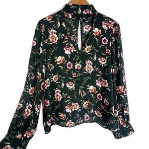 One Clothing Choker Neck Floral Boho Long Sleeve Blouse Size Small